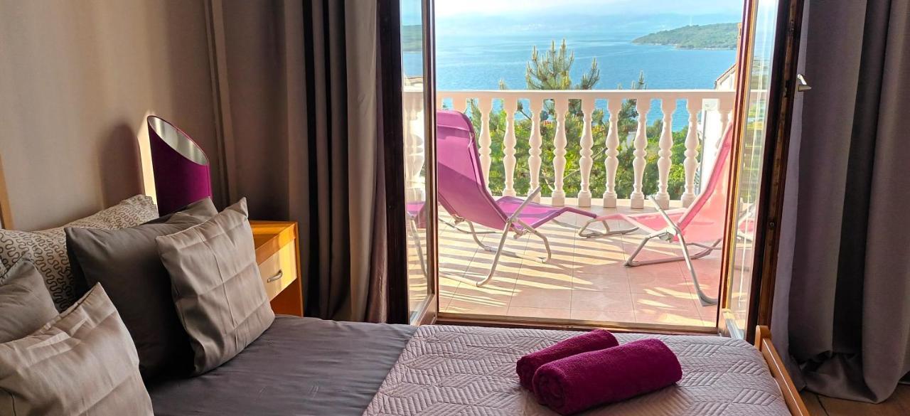 Olivista Croatia Apartments Njivice Ngoại thất bức ảnh