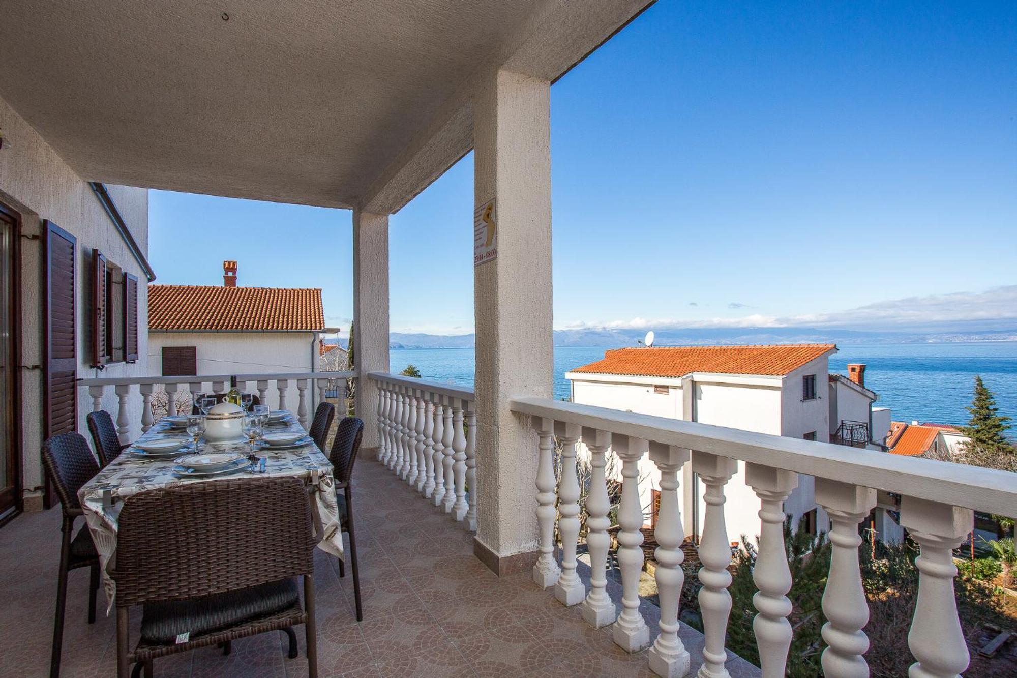 Olivista Croatia Apartments Njivice Ngoại thất bức ảnh