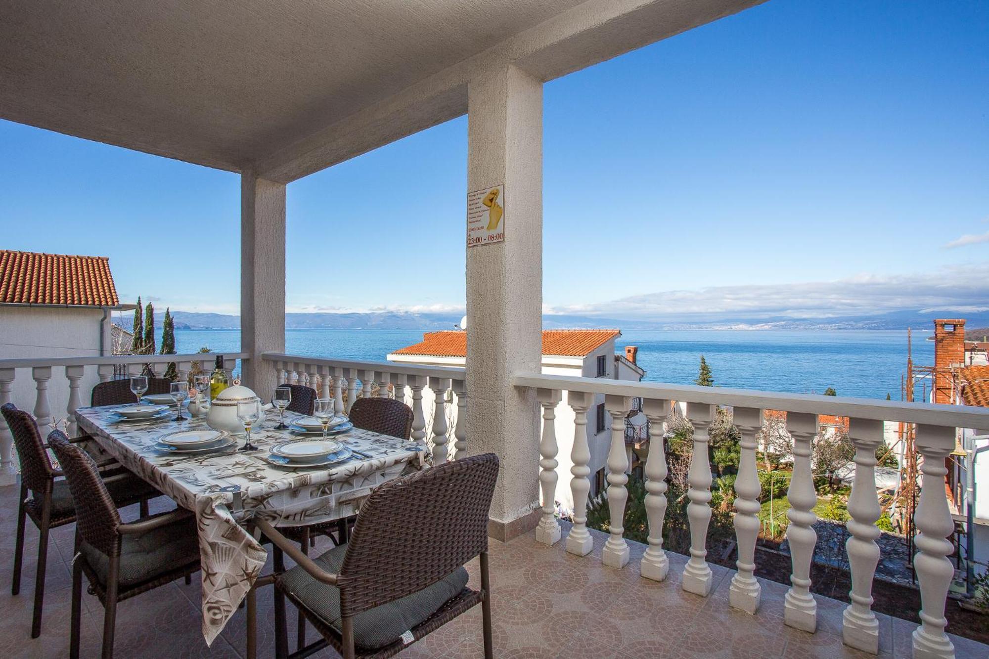Olivista Croatia Apartments Njivice Ngoại thất bức ảnh