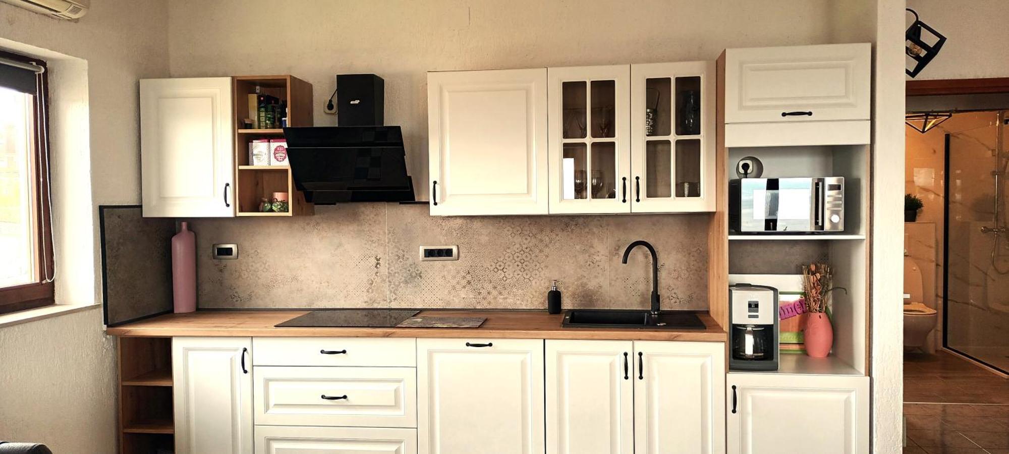 Olivista Croatia Apartments Njivice Ngoại thất bức ảnh
