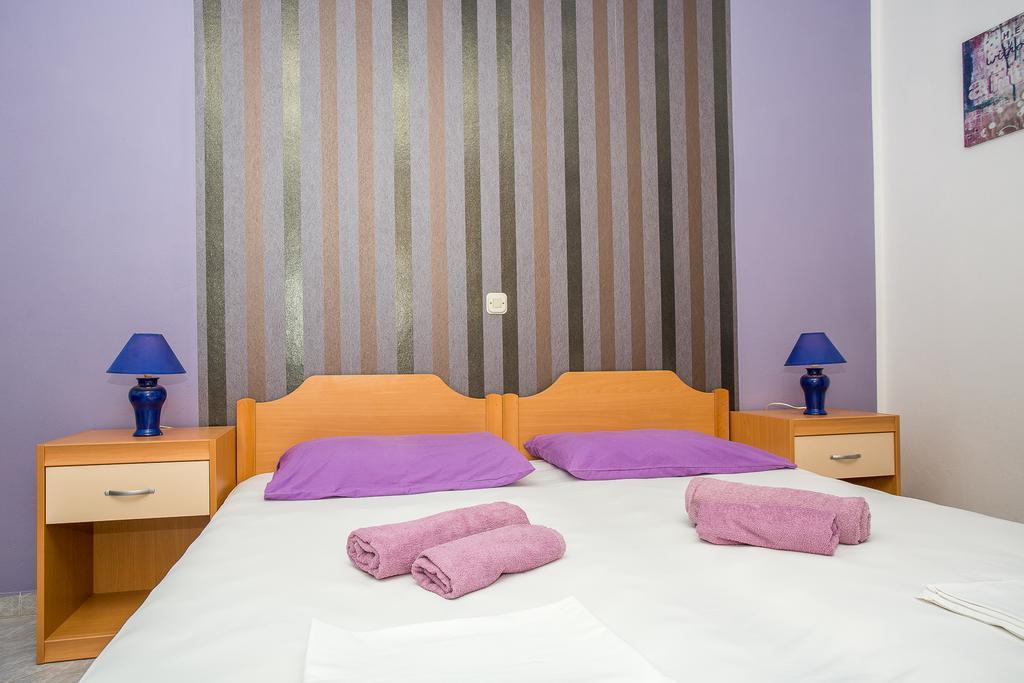 Olivista Croatia Apartments Njivice Ngoại thất bức ảnh
