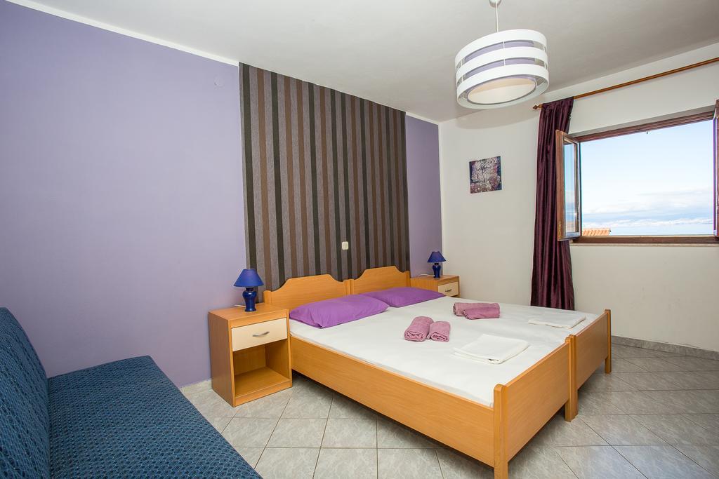 Olivista Croatia Apartments Njivice Ngoại thất bức ảnh