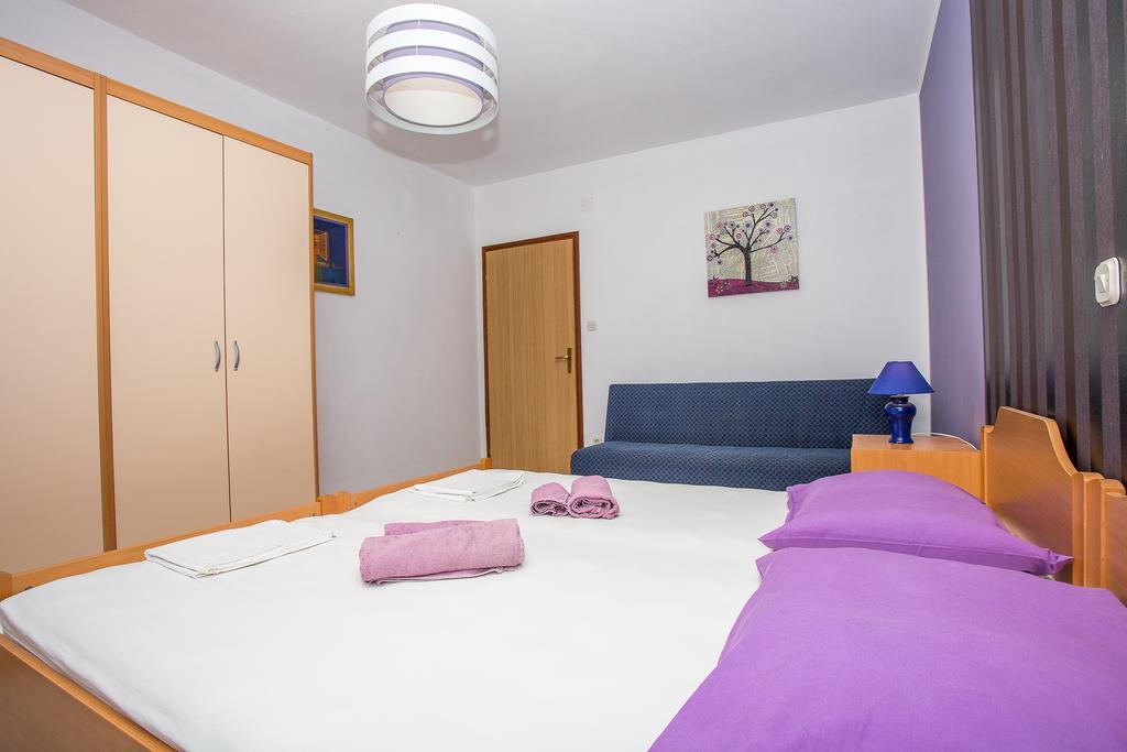 Olivista Croatia Apartments Njivice Ngoại thất bức ảnh